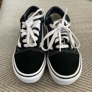 Women’s platform vans